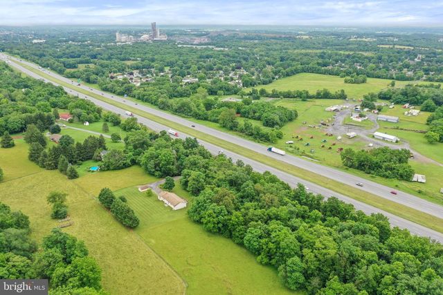 HAROLD DR, Martinsburg, WV 25403