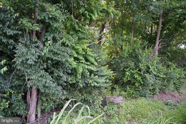 HAROLD DR, Martinsburg, WV 25403