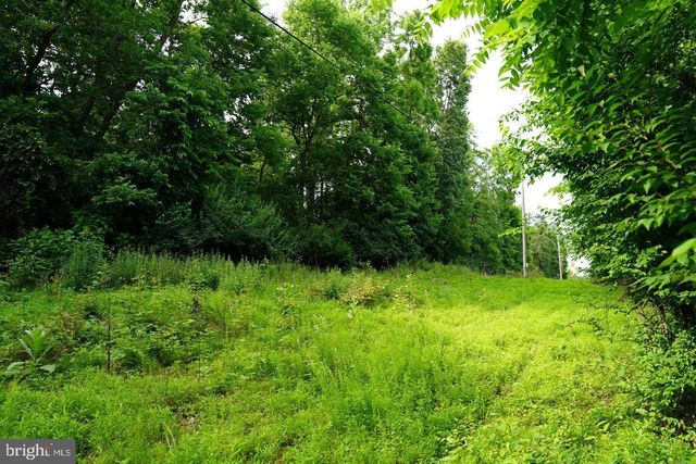 HAROLD DR, Martinsburg, WV 25403