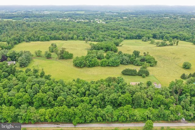 HAROLD DR, Martinsburg, WV 25403