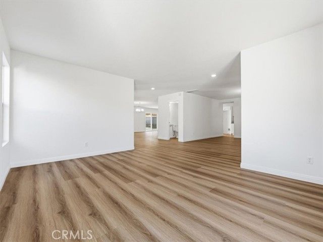 2775 S Buena Vista, Corona, CA 92882