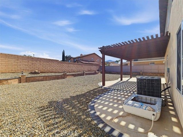 2775 S Buena Vista, Corona, CA 92882