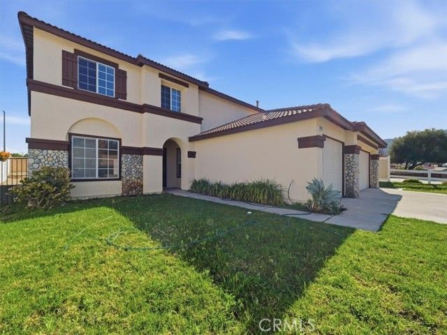 2775 S Buena Vista, Corona, CA 92882