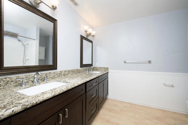 1355 Franklin Ln, Ramona, CA 92065