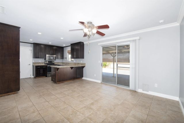 1355 Franklin Ln, Ramona, CA 92065