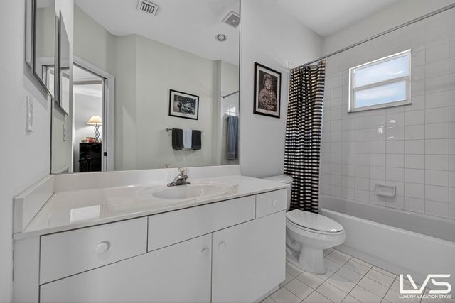 12544 NW 60th Place, Coral Springs, FL 33076