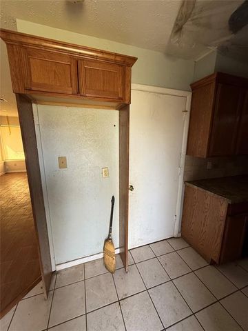 2825 SW 62nd Street, Oklahoma City, OK 73159