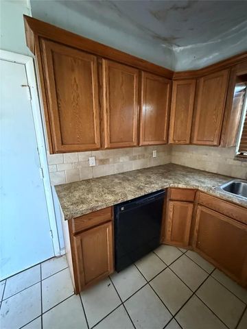 2825 SW 62nd Street, Oklahoma City, OK 73159