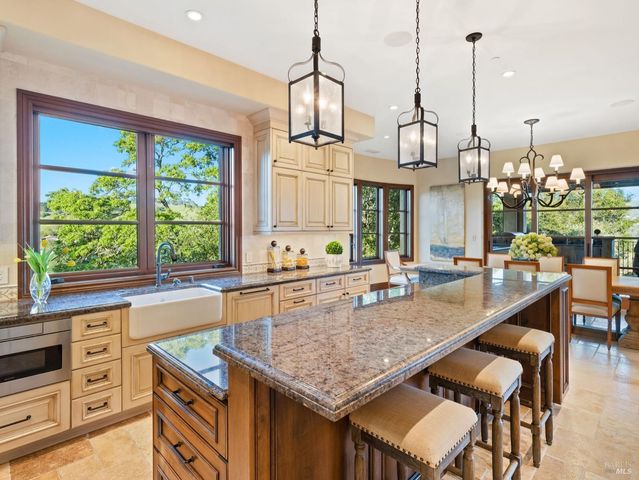 6444 Cottage Ridge Rd, Santa Rosa, CA 95403