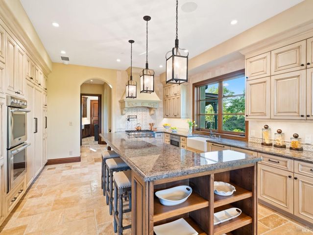 6444 Cottage Ridge Rd, Santa Rosa, CA 95403