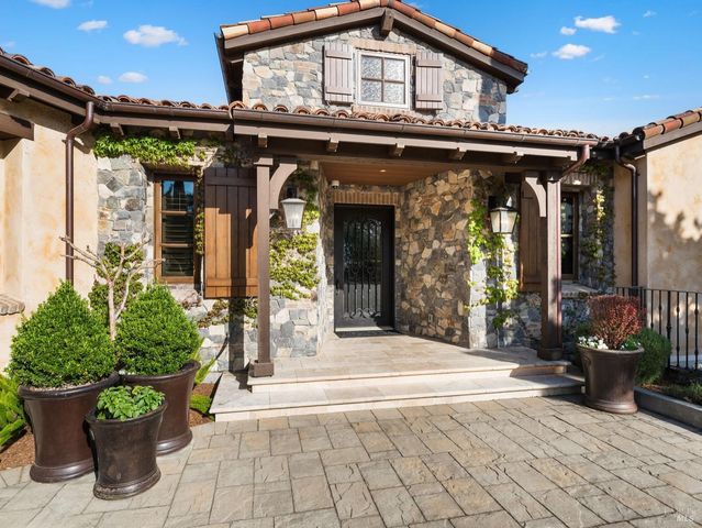 6444 Cottage Ridge Rd, Santa Rosa, CA 95403