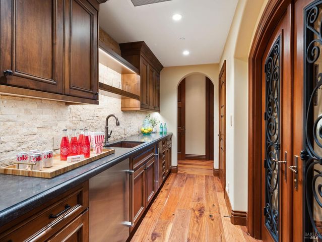 6444 Cottage Ridge Rd, Santa Rosa, CA 95403