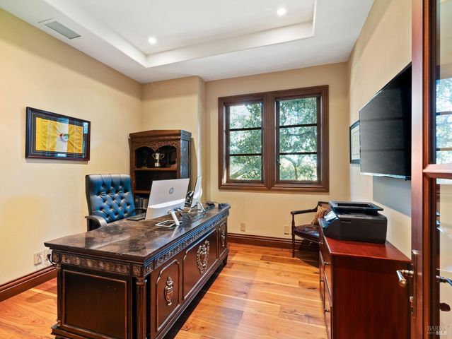 6444 Cottage Ridge Rd, Santa Rosa, CA 95403