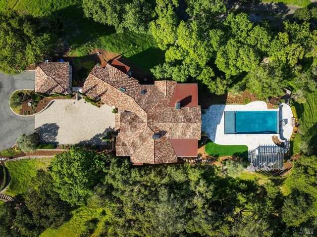 6444 Cottage Ridge Rd, Santa Rosa, CA 95403