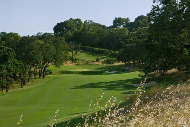 6444 Cottage Ridge Rd, Santa Rosa, CA 95403