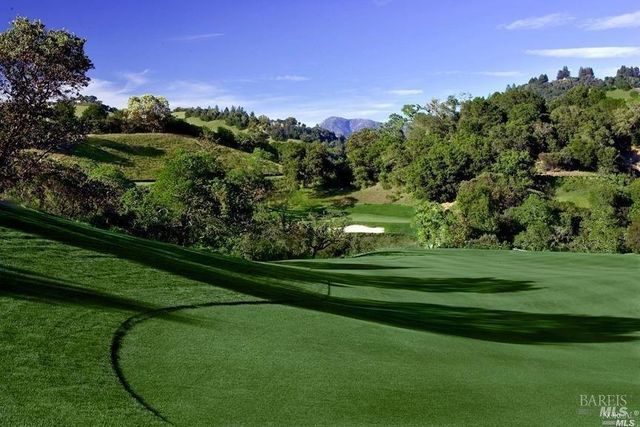 6444 Cottage Ridge Rd, Santa Rosa, CA 95403