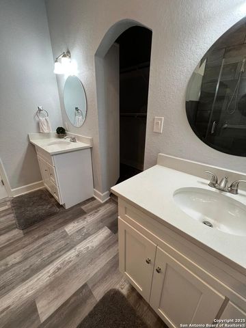 404 S Olive, San Antonio, TX 78203