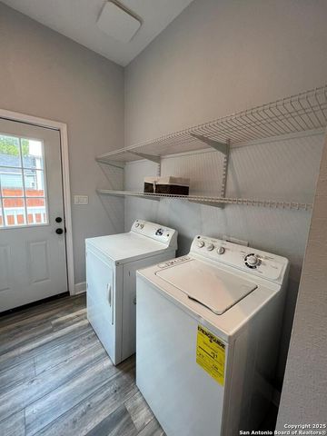 404 S Olive, San Antonio, TX 78203