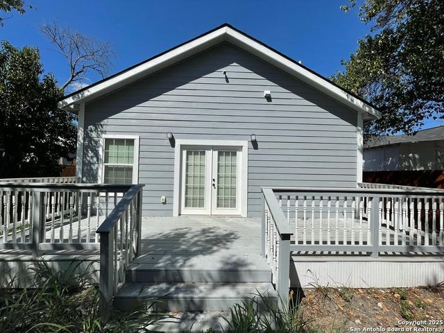 404 S Olive, San Antonio, TX 78203