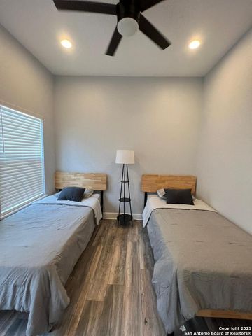 404 S Olive, San Antonio, TX 78203