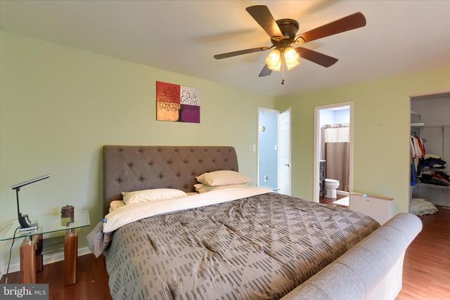 704 CEDAR RIDGE LN, Mechanicsburg, PA 17055