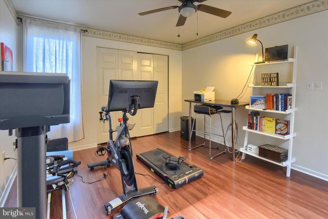 704 CEDAR RIDGE LN, Mechanicsburg, PA 17055