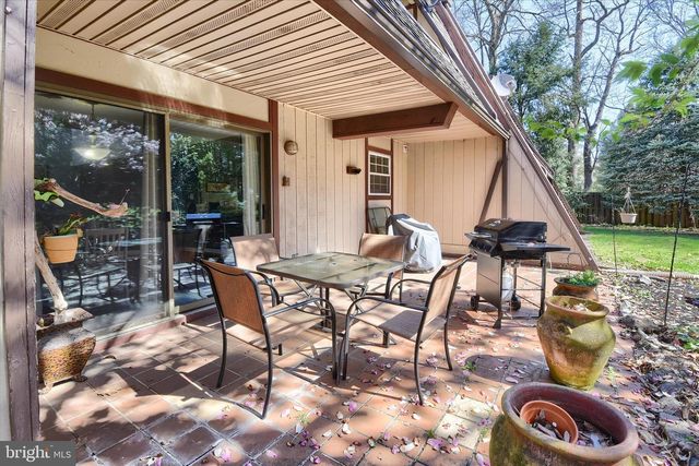 704 CEDAR RIDGE LN, Mechanicsburg, PA 17055
