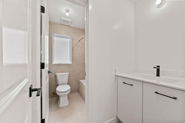 105 N Cole Avenue 213, Spring Valley, NY 10977