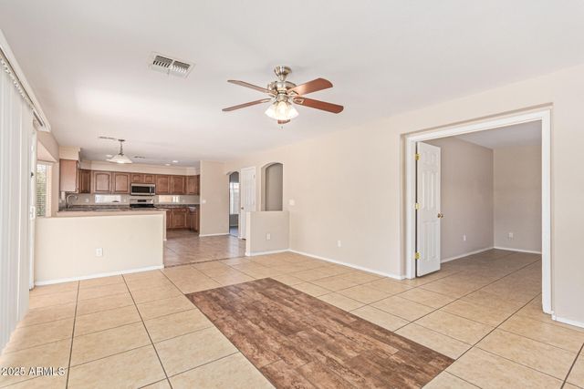 835 E STIRRUP Lane, San Tan Valley, AZ 85143