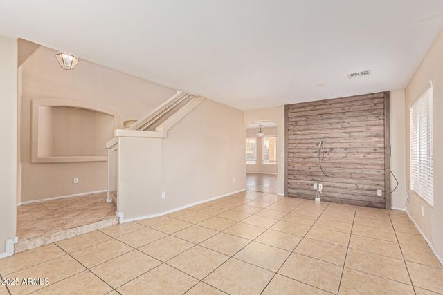 835 E STIRRUP Lane, San Tan Valley, AZ 85143