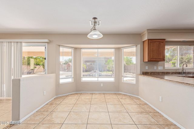 835 E STIRRUP Lane, San Tan Valley, AZ 85143