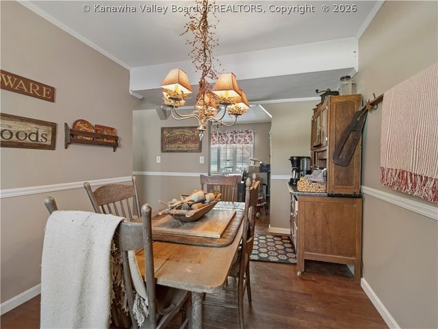 122 Moorefield Place, Scott Depot, WV 25560
