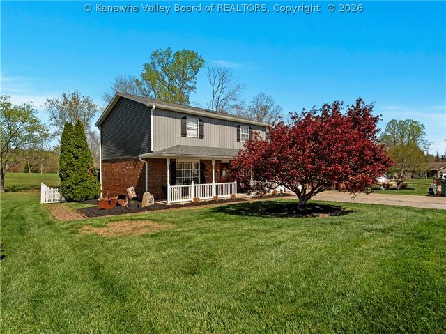 122 Moorefield Place, Scott Depot, WV 25560