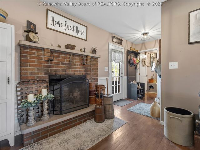 122 Moorefield Place, Scott Depot, WV 25560