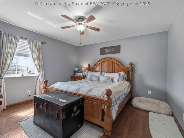 122 Moorefield Place, Scott Depot, WV 25560