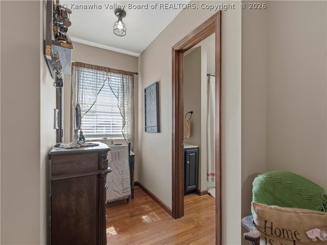 122 Moorefield Place, Scott Depot, WV 25560