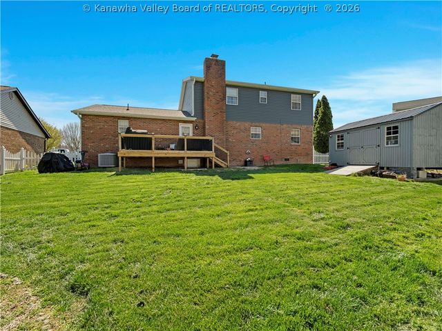 122 Moorefield Place, Scott Depot, WV 25560