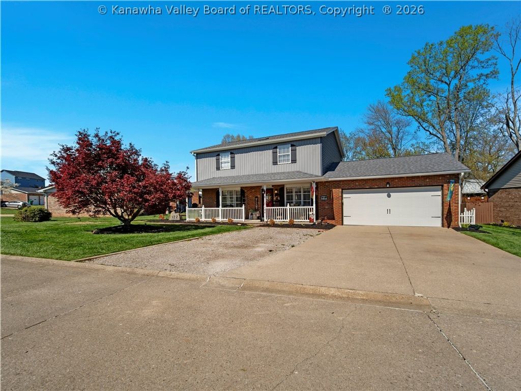122 Moorefield Place, Scott Depot, WV 25560