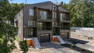 163 N Lake Ave A, Worcester, MA 01605