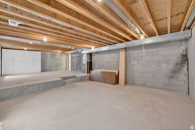 4921 W CHOCTAW AVE, West Valley City, UT 84120
