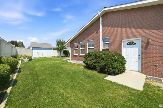 4921 W CHOCTAW AVE, West Valley City, UT 84120