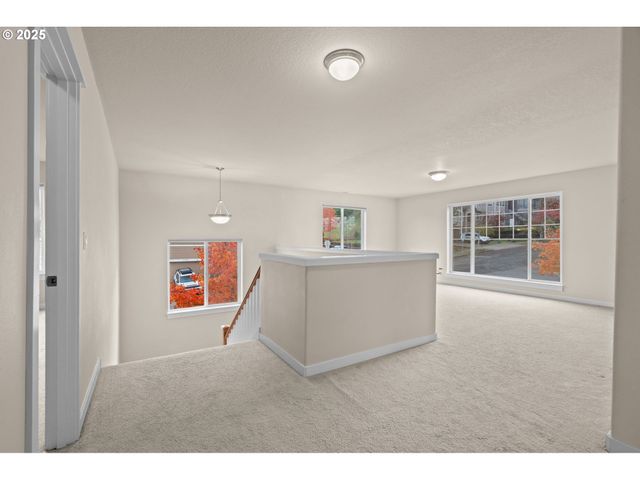 15037 Se SPANISH BAY Dr, Happy Valley, OR 97086