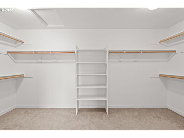 15037 Se SPANISH BAY Dr, Happy Valley, OR 97086