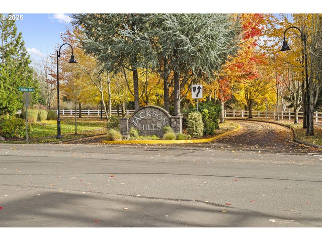 15037 Se SPANISH BAY Dr, Happy Valley, OR 97086