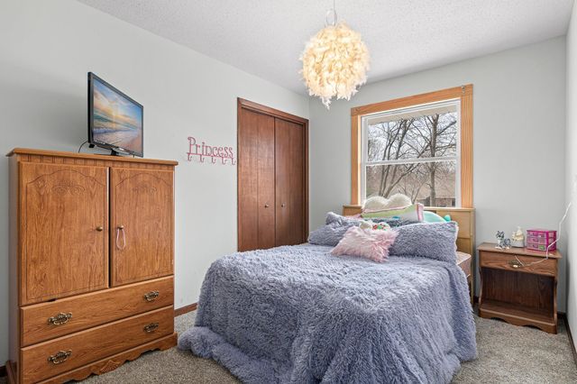 266 Greaton Road, New Richmond, WI 54017