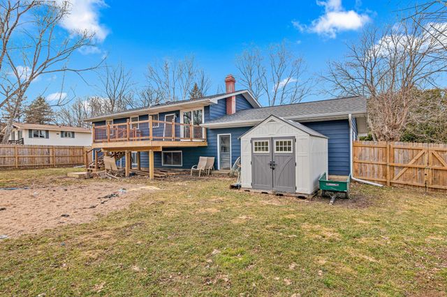 266 Greaton Road, New Richmond, WI 54017