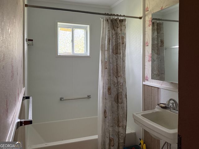 15 James Way, Royston, GA 30662
