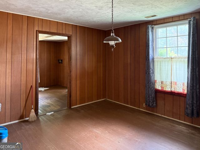 15 James Way, Royston, GA 30662