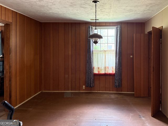 15 James Way, Royston, GA 30662