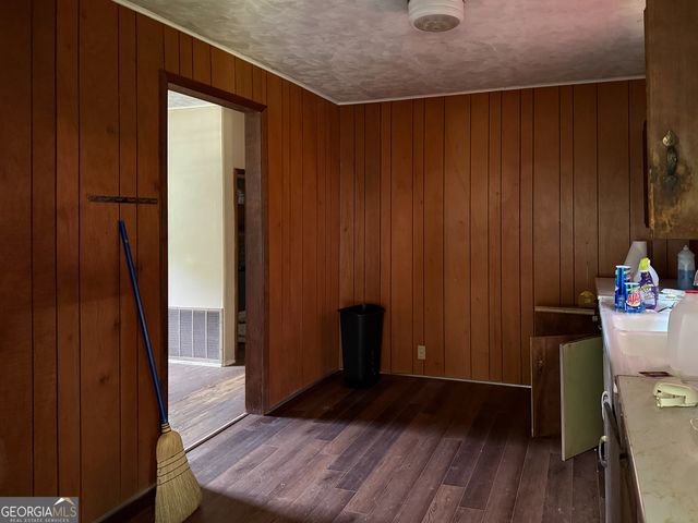 15 James Way, Royston, GA 30662
